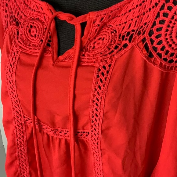 Tilly Anne red flowy boho top macrame details - Picture 2 of 6